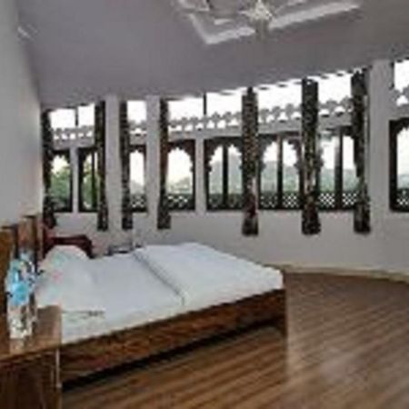 Fabhotel Prime Empire Palace Удайпур Стая снимка