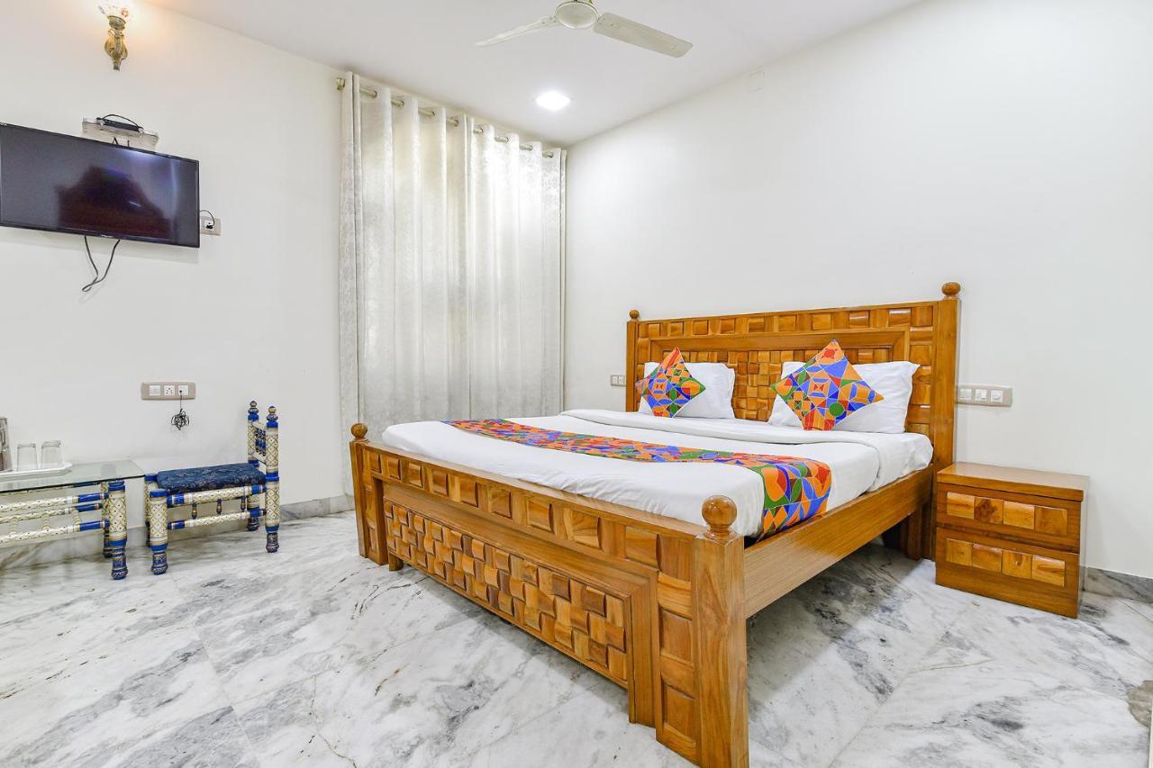 Fabhotel Prime Empire Palace Удайпур Екстериор снимка