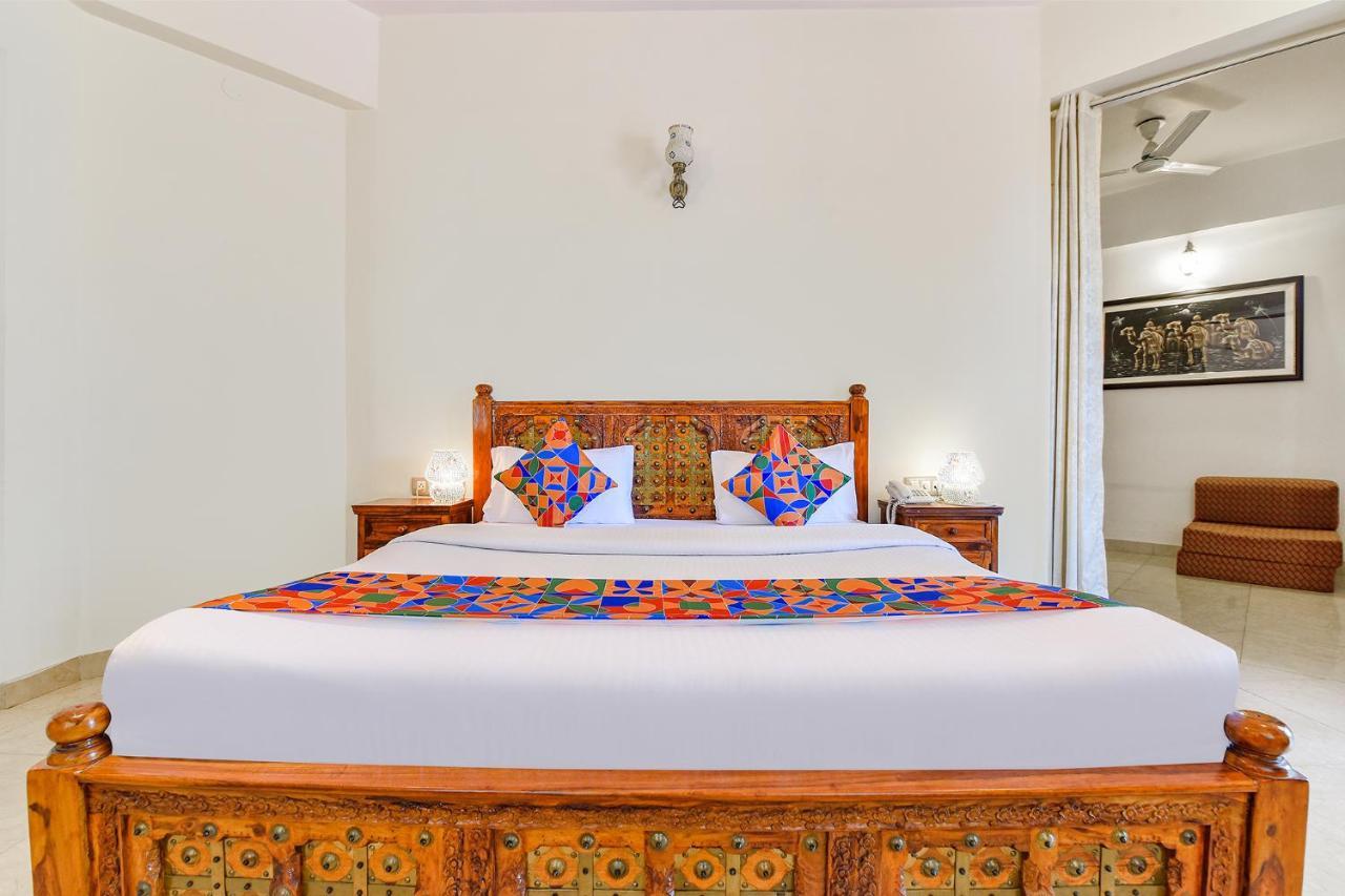 Fabhotel Prime Empire Palace Удайпур Екстериор снимка