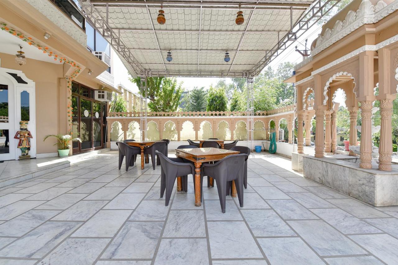 Fabhotel Prime Empire Palace Удайпур Екстериор снимка
