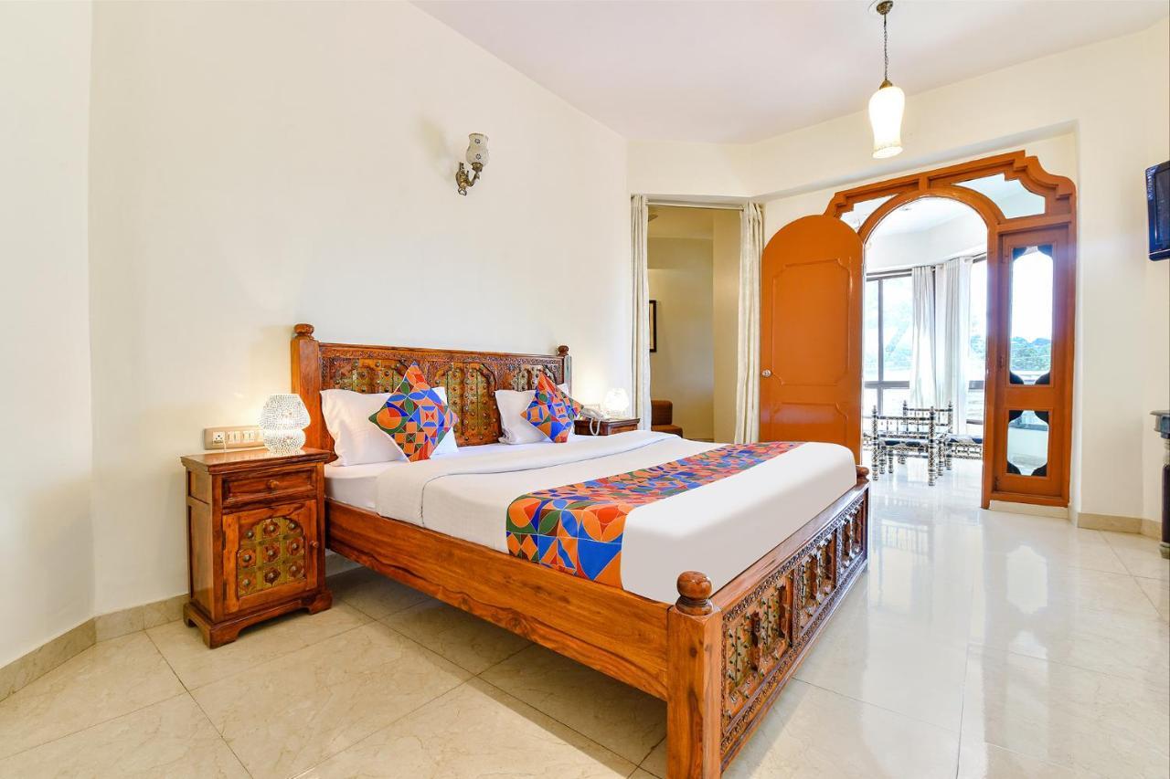 Fabhotel Prime Empire Palace Удайпур Екстериор снимка